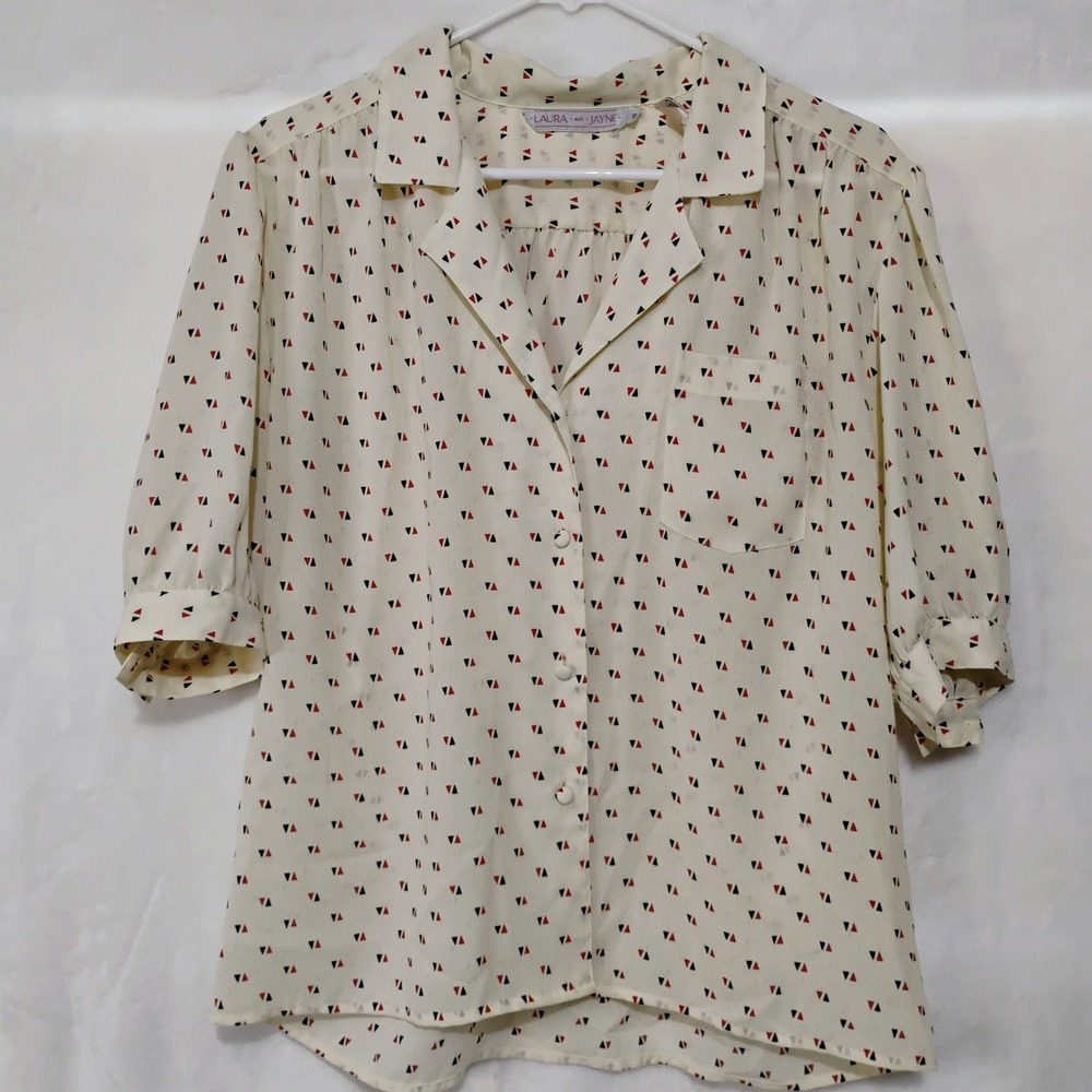 Laura and Jayne Vtg Size 14 Cream Geometric Triangle Print Button Down Blouse Q